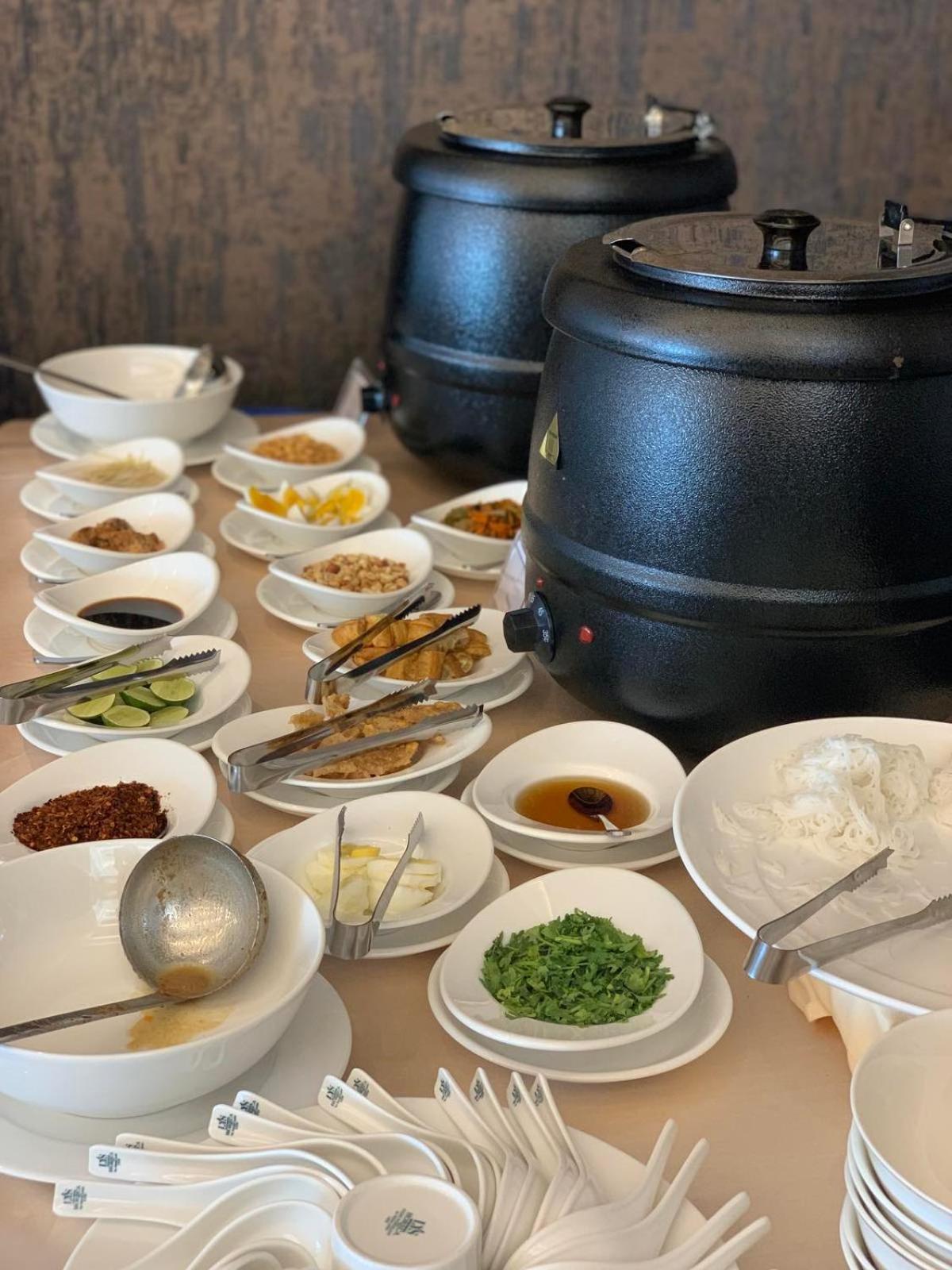 Yangon Thanlwin Hotel Luaran gambar