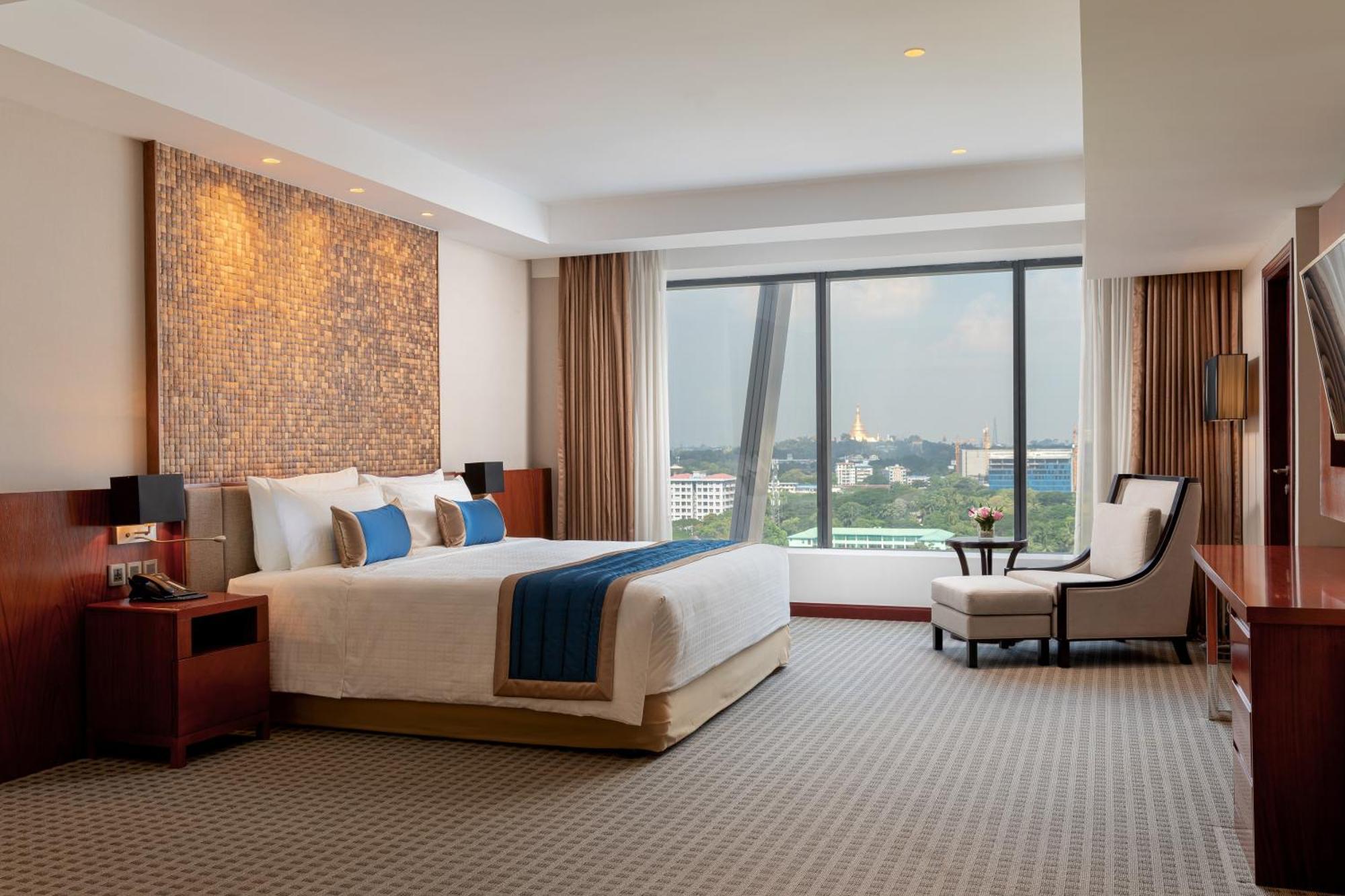 Yangon Thanlwin Hotel Luaran gambar